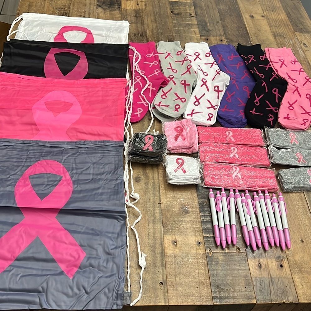 LOT OF 31 BREAST CANCER AWARENESS-GIRLFRIEND SUPPORT 🩷